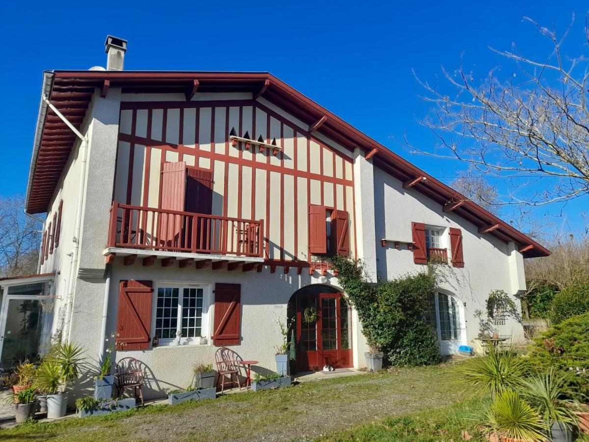 Bed and Breakfast La Metairie De Biaudos Exterior foto